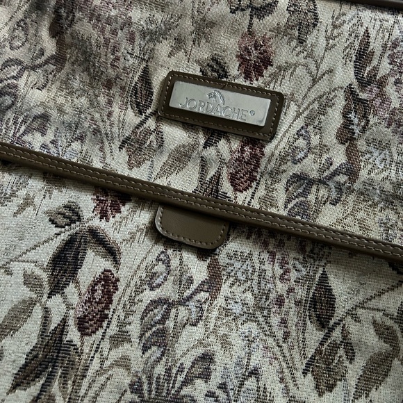 Vintage Jordache Tapestry Suitcase on Wheels - Picture 7 of 13